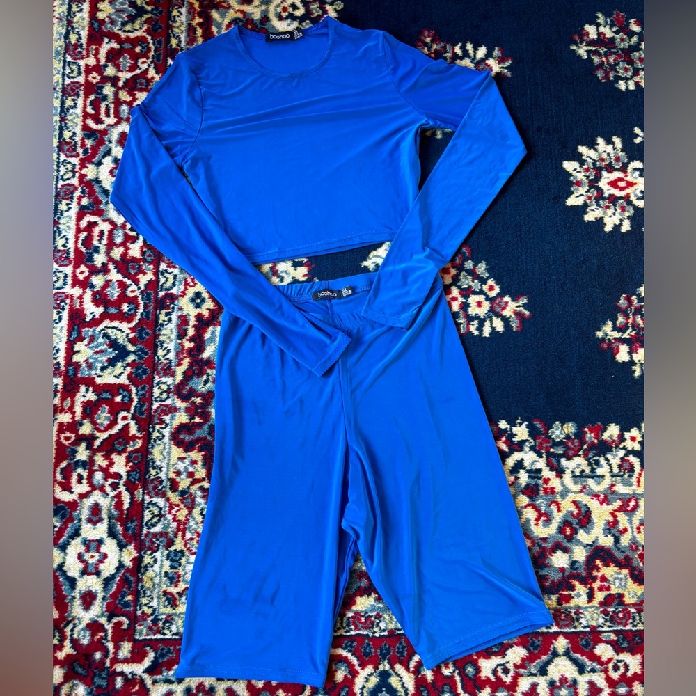 boohoo electric blue two piece set